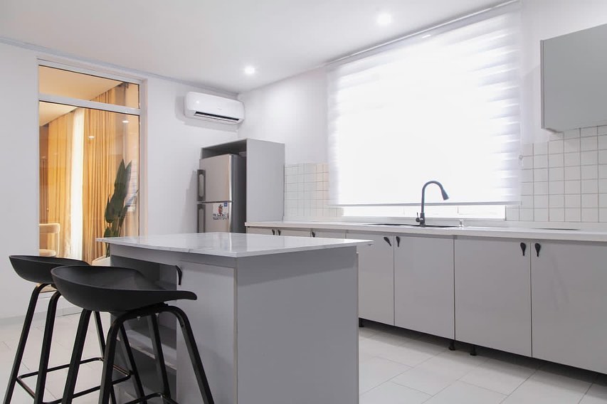 Gallery/4b21122b-9ebb-41c2-83dc-d0a898959eef_NEW_LISTING_Luxury_3Bedroom_in_Oniru_Estate_V_I_Facilities_Spacious (8).jpg